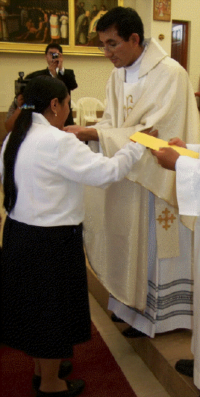 padre Miguel con la mamma